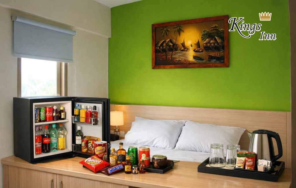 Apa Itu Minibar Hotel dan Cara Menghindari Biaya Tak Terduga